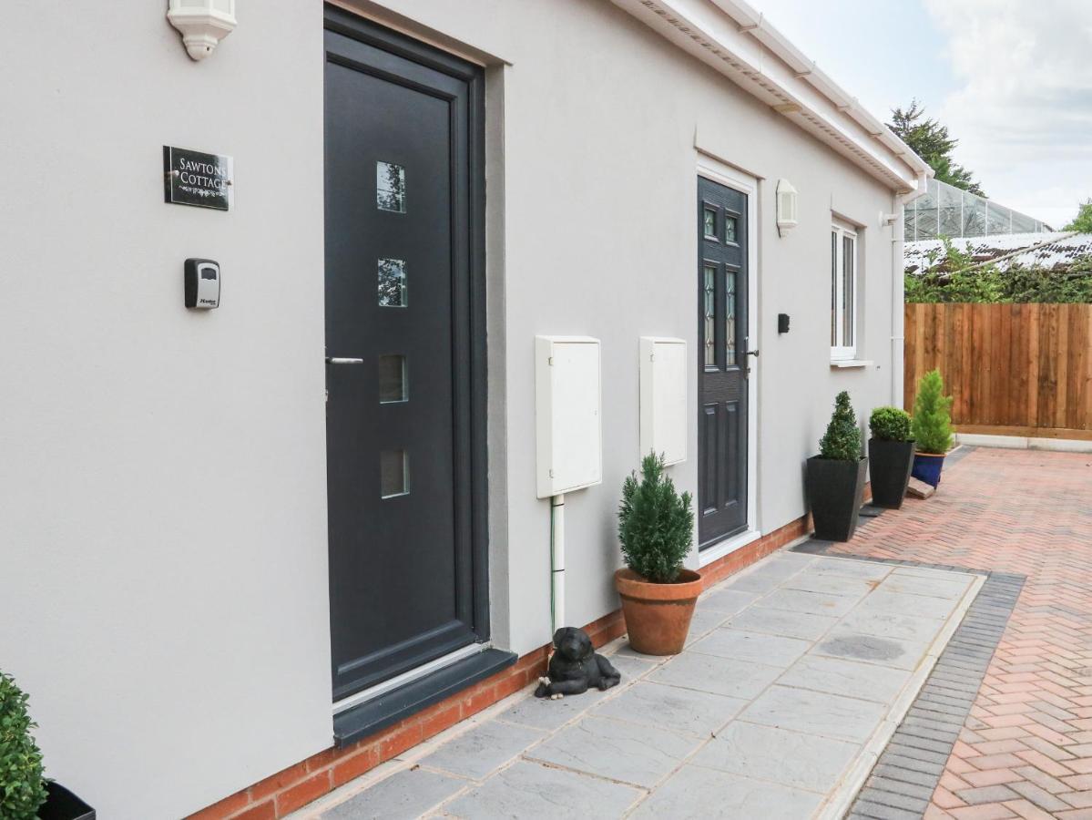 Sawtons Cottage 2 Dawlish Exterior photo